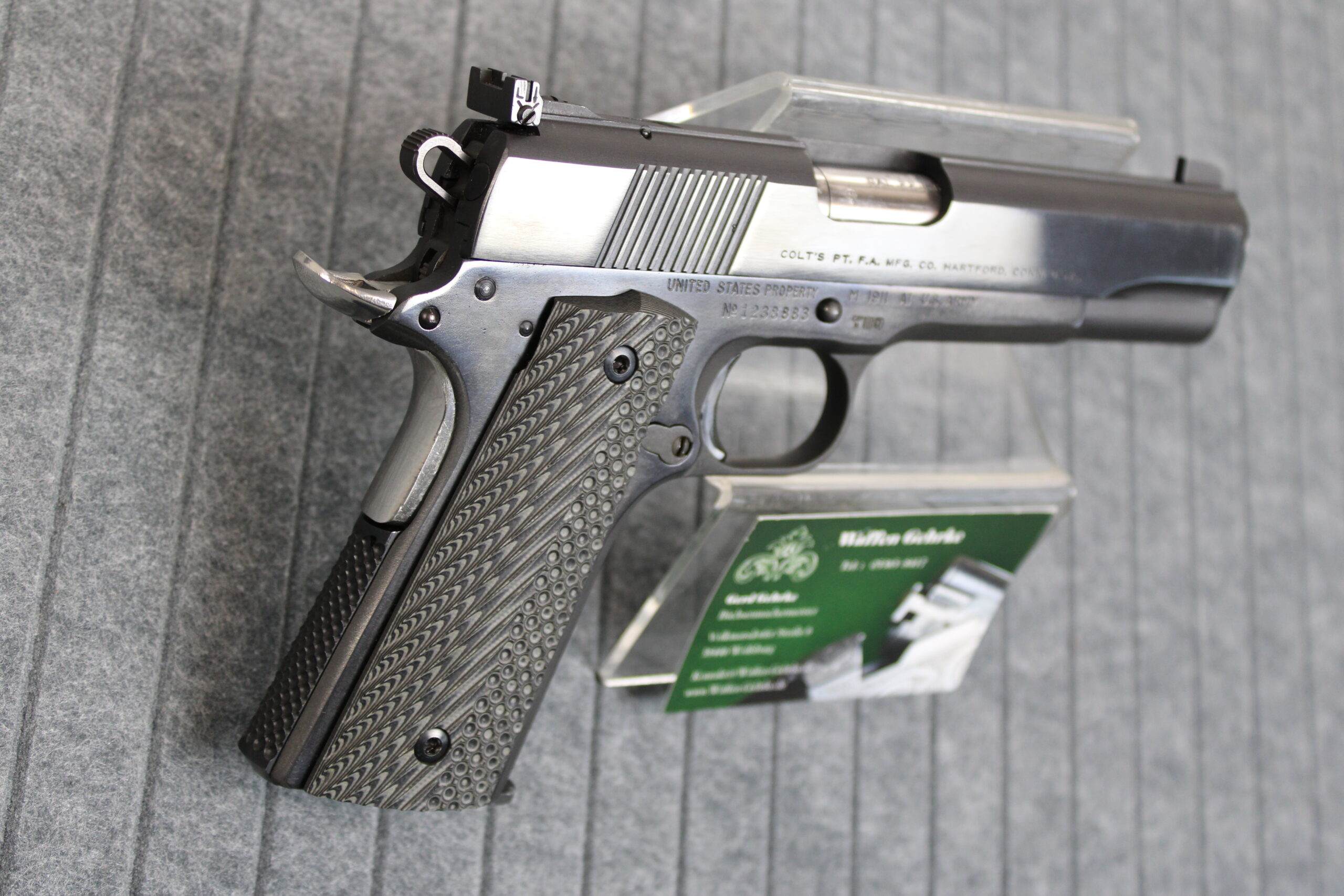 Colt 1911 (M1911 Army) .22LR