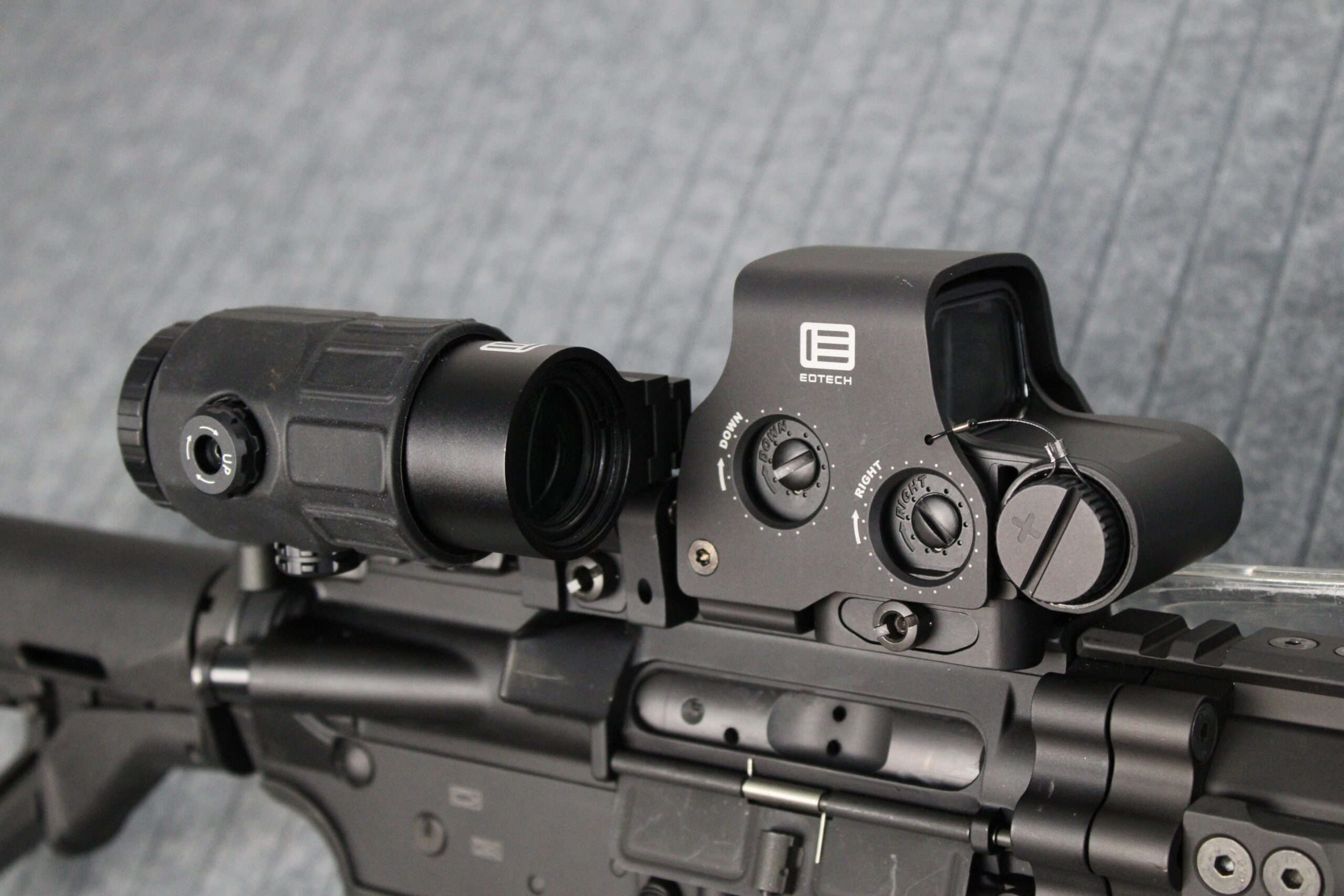 Oberland Arms OA15 (AR15) .223 REM. - Eotech Rotpunkt - Eotech Magnifier – Bild 3