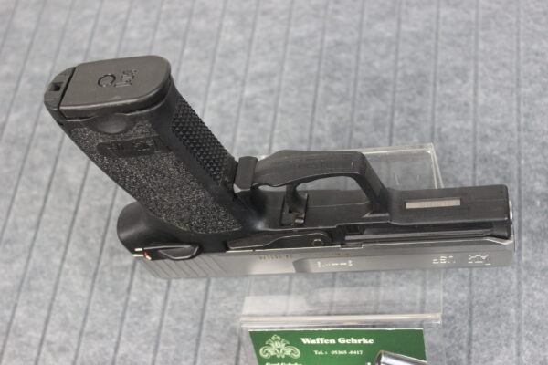 H&K USP Bicolor 9mm – Bild 4